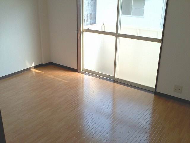 内装１