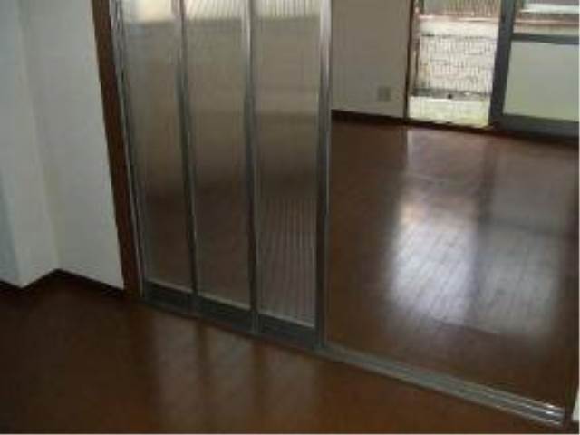 内装１