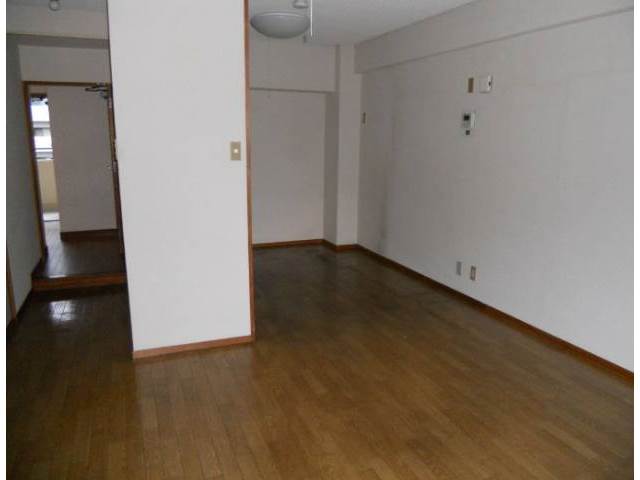 内装１