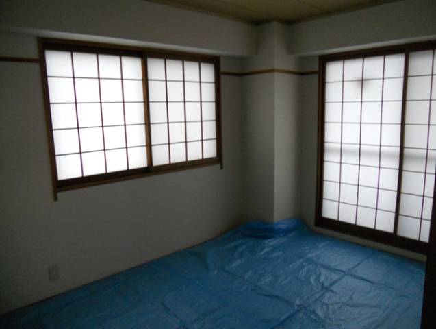 内装４