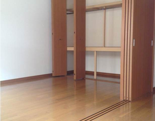 内装２