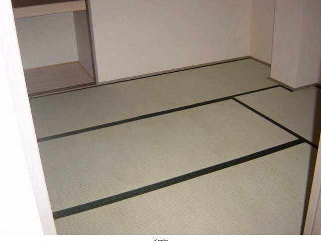 内装２