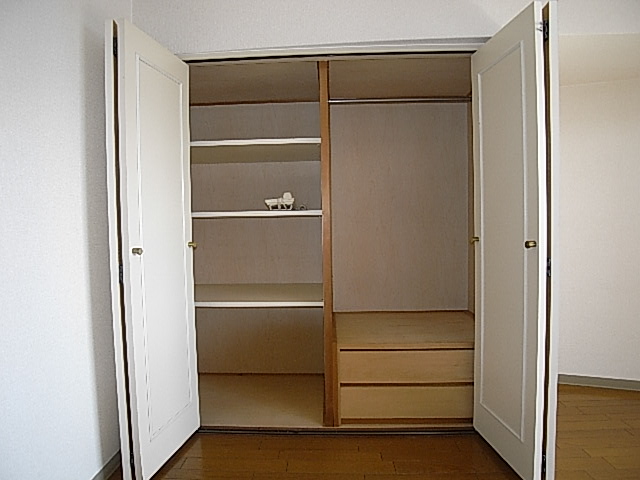 内装４