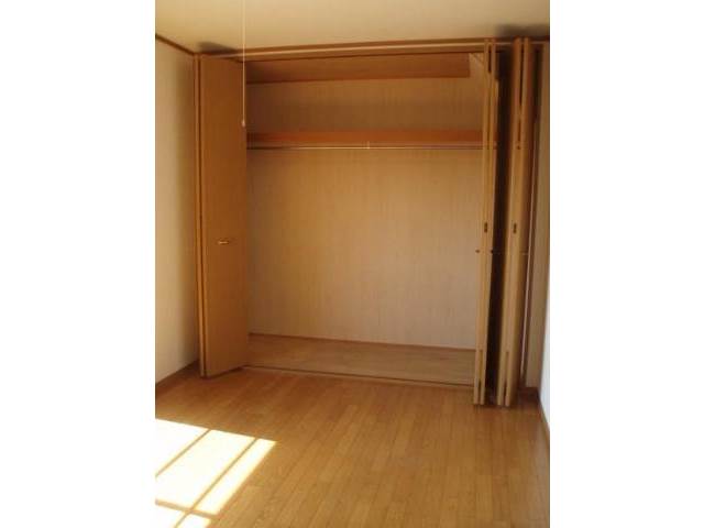 内装４