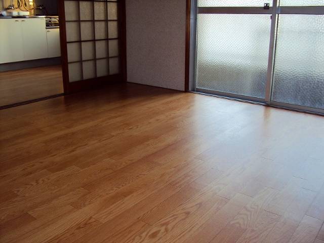 内装２