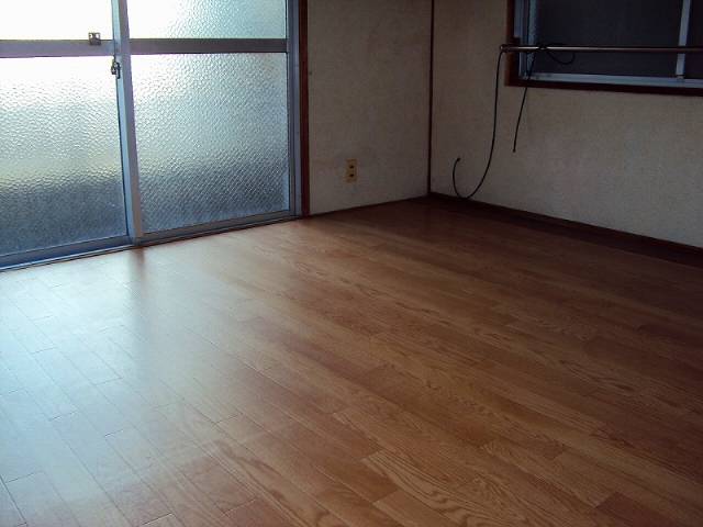 内装７