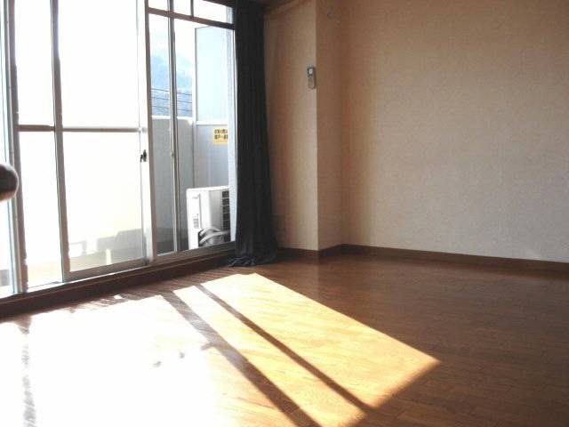 内装２