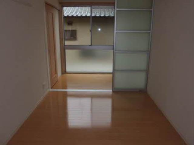 内装４