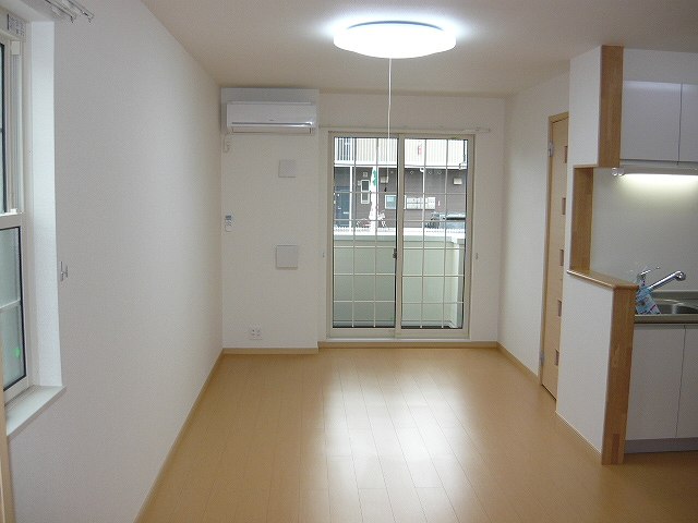 内装２
