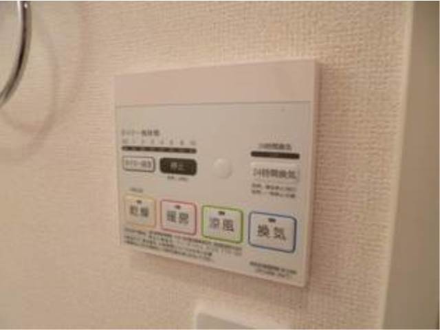 内装８