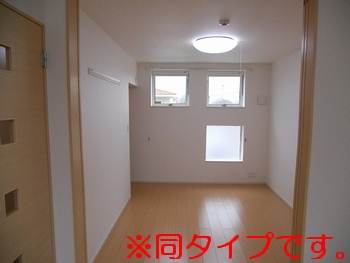 内装５
