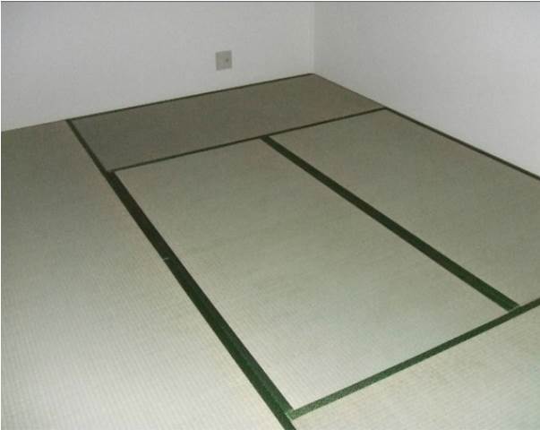 内装１