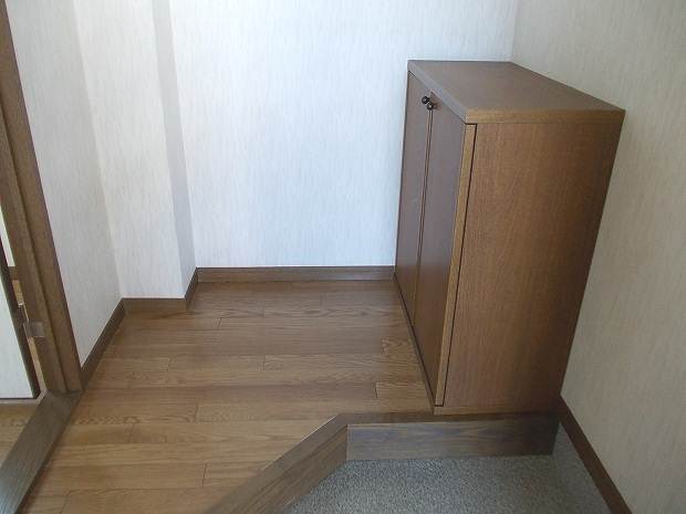 内装６
