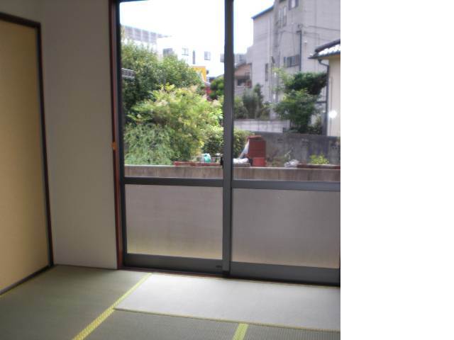 内装６