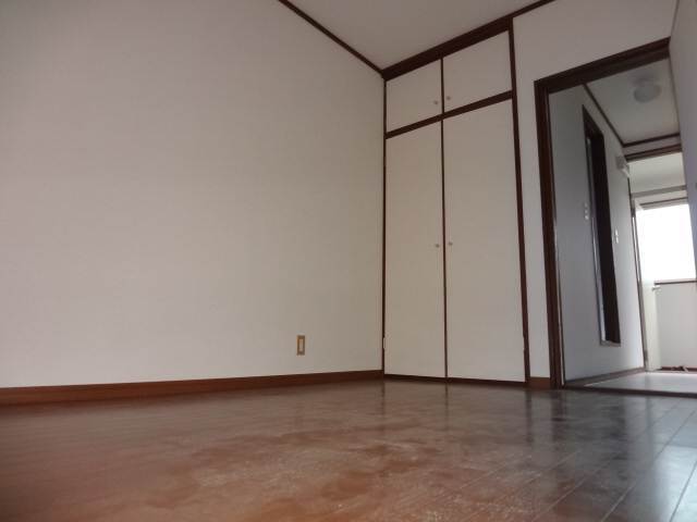 内装１