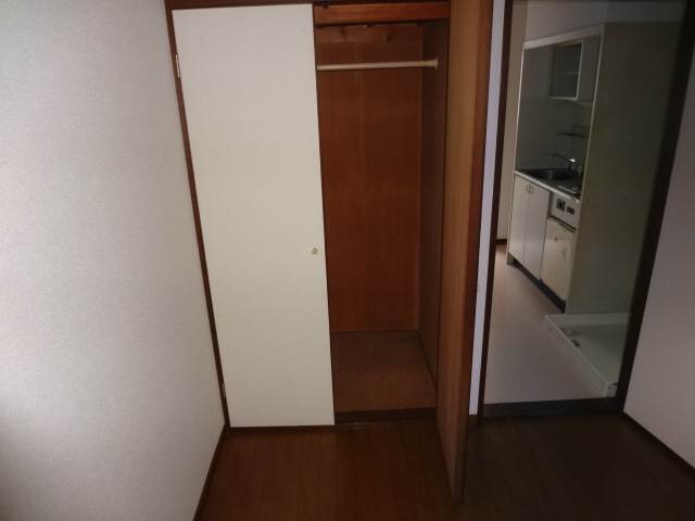 内装４