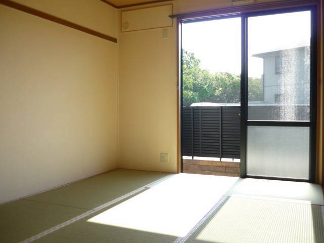 内装４