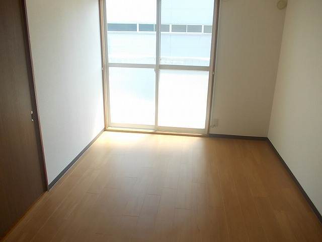 内装１