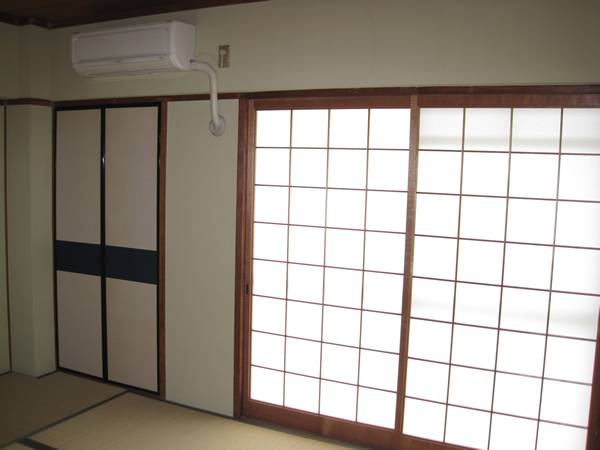 内装６