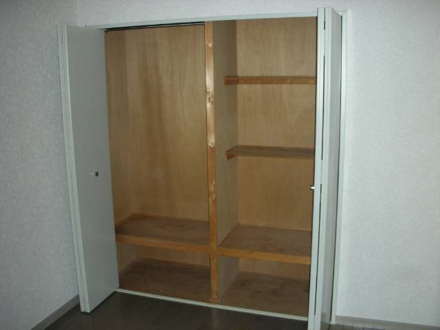 内装４