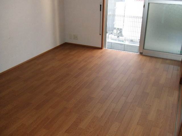 内装１