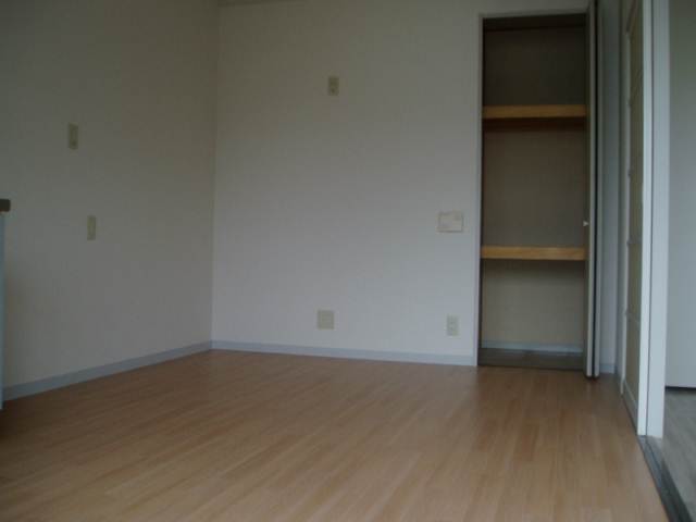内装１