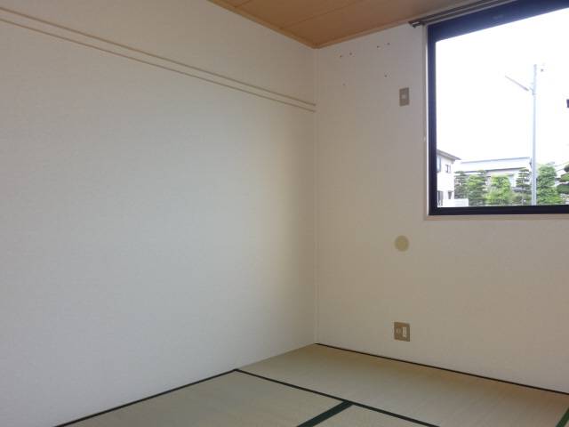 内装３