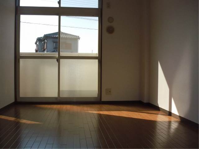 内装６