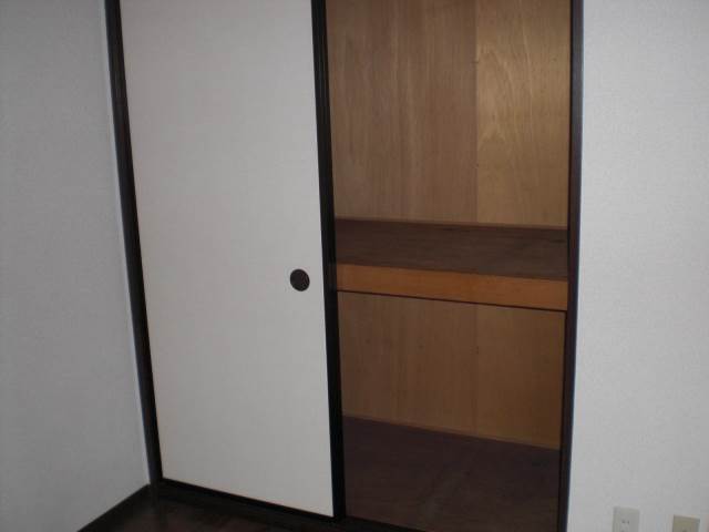 内装３