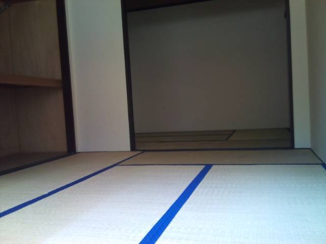 内装２
