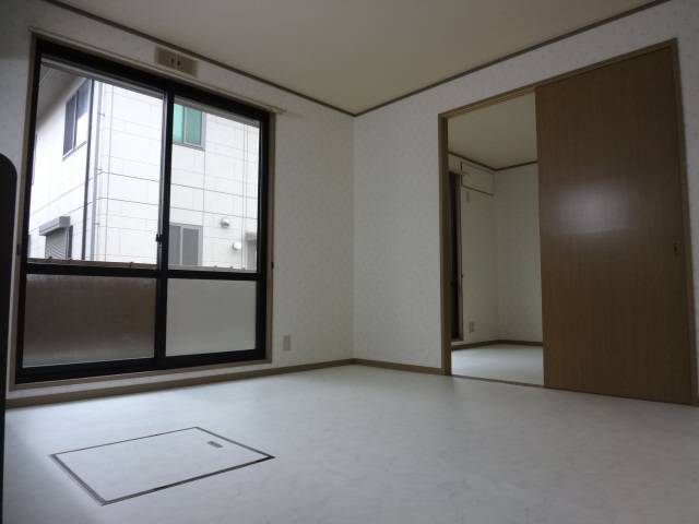 内装３