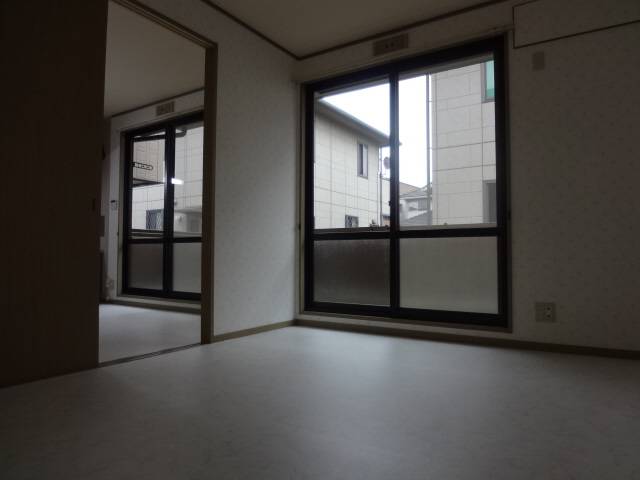 内装５