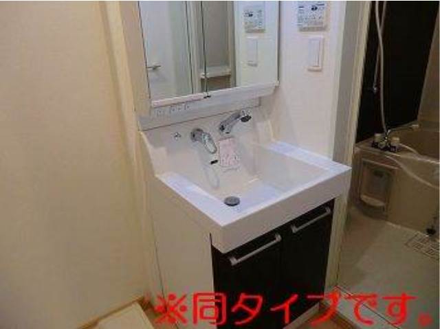 内装４
