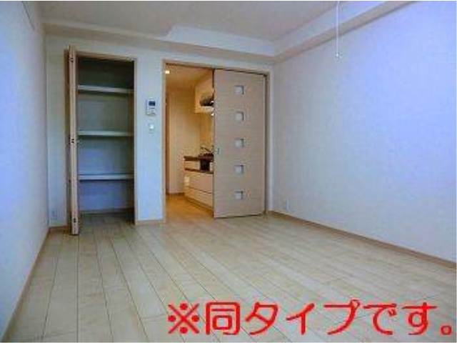 内装６