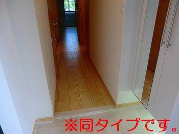 内装７