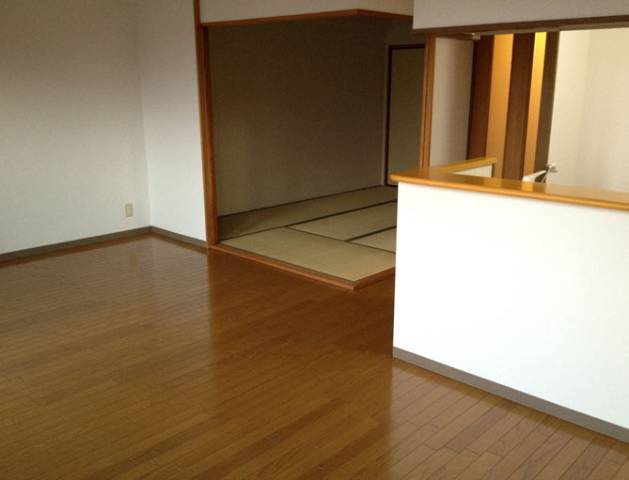 内装７