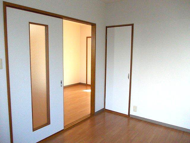 内装７