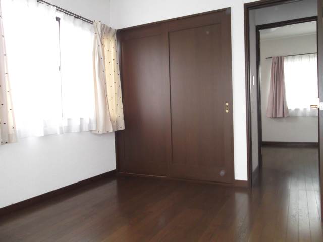 内装６