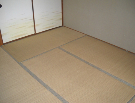 内装４