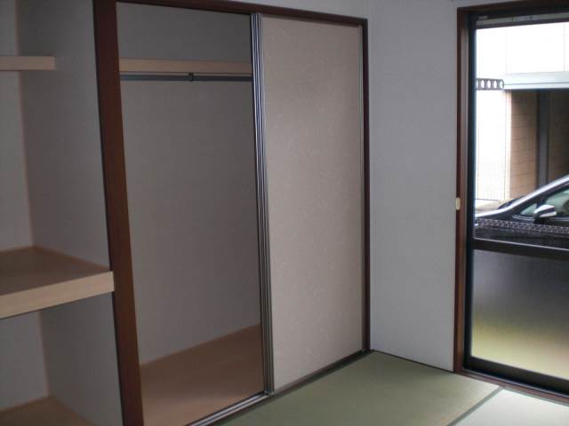内装２