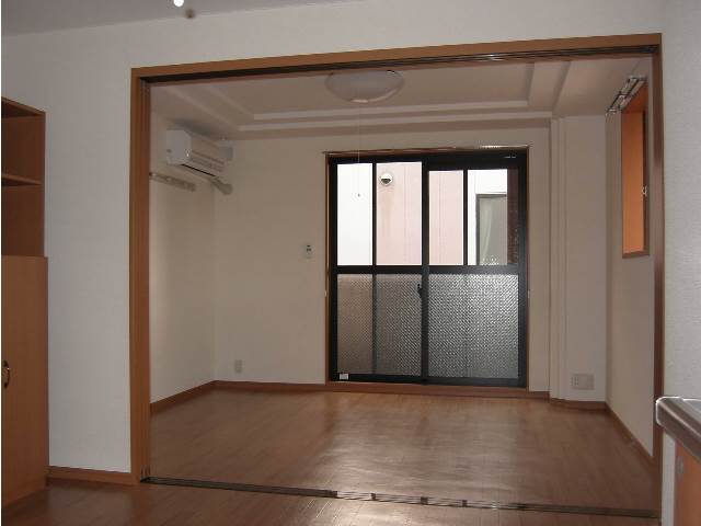 内装１