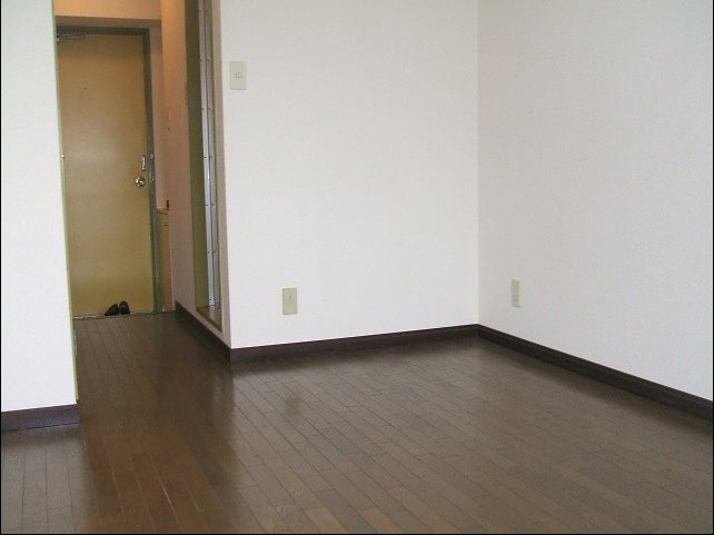 内装４