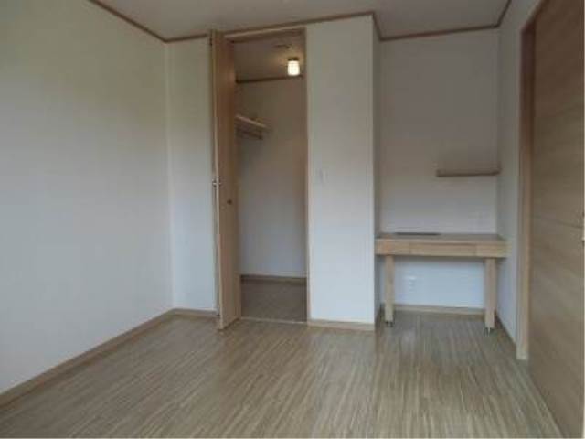 内装４
