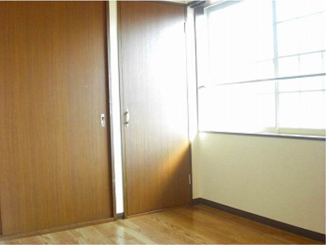 内装６