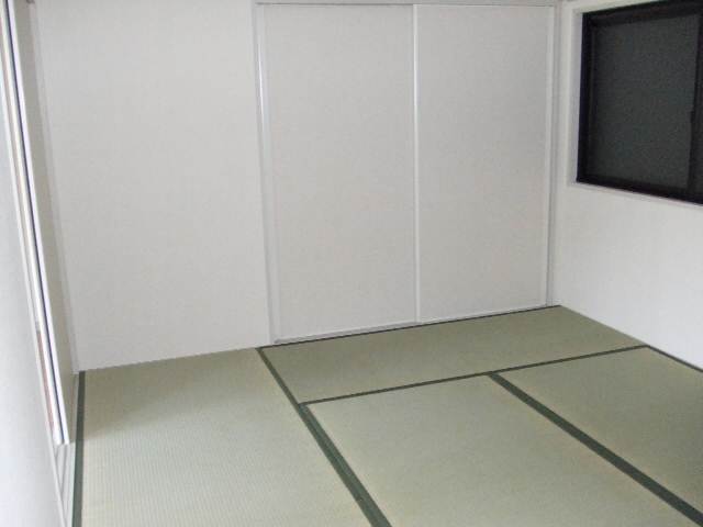 内装２
