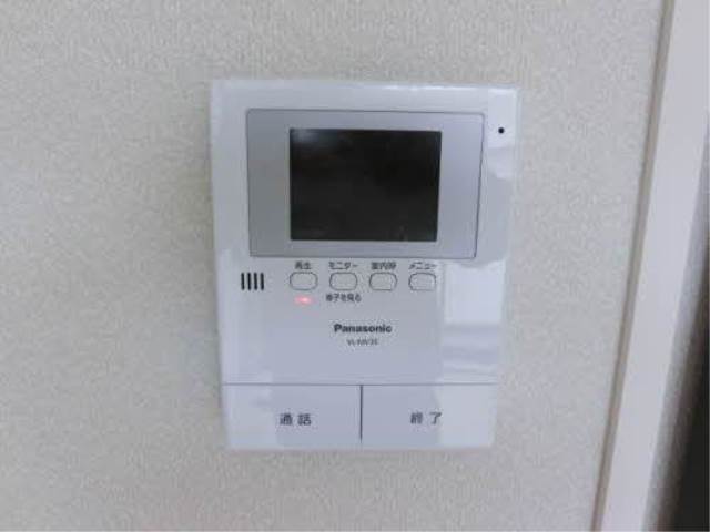 内装８