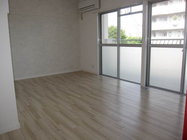 内装１