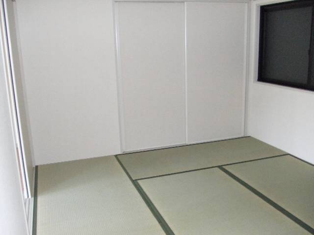内装３