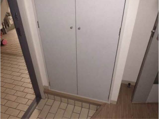 内装９