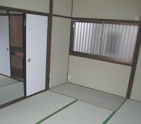 内装７